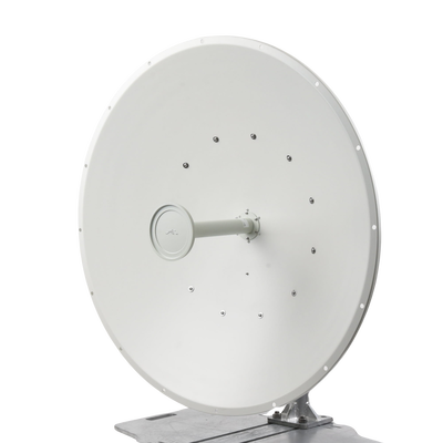 Antena Direccional RocketDish airMAX, ideal para enlaces Punto a Punto, frecuencia 5 GHz (4.9 - 5.8 GHz) de 34 dBi - Image 2
