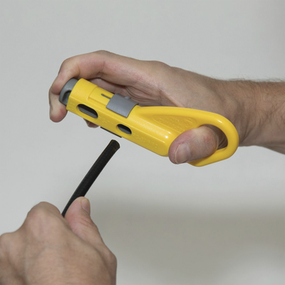 Pelacables Radial de Cables Coaxiales. - Image 10